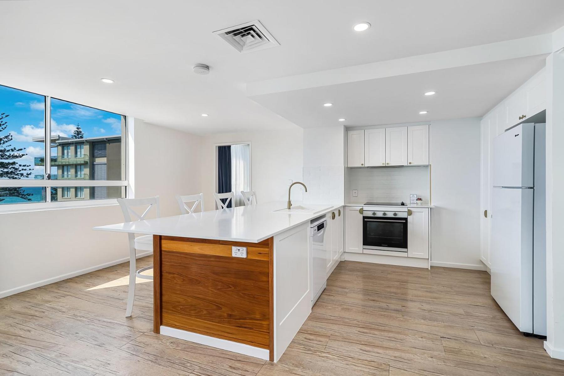 Kirra Beach Apartments Gold Coast Exterior photo